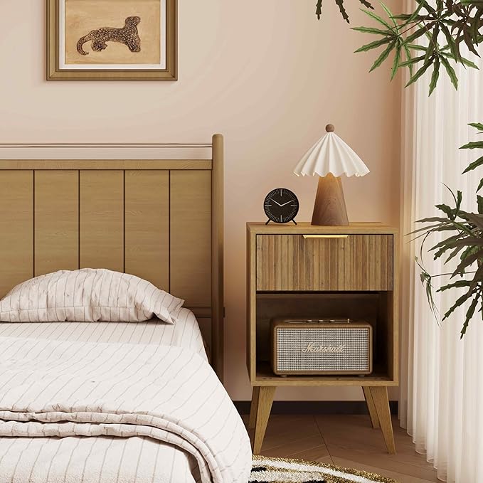 Fluted Night Stand with Opening Storage,Mid Century Bedside Table with Drawer,Wood Nightstand with Solid Wood Legs,End Table Side Table for Living Room,Bedroom,Caramel Oak CTG56BR-Ruum Studio Home