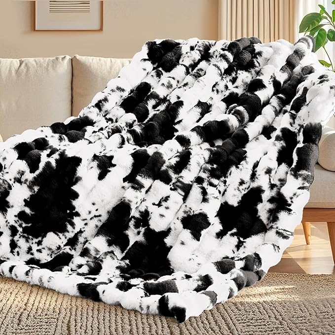 Touchat Cow Print Blanket for Couch, Faux Fur Throw Blanket, Super Heavy Warm Cozy Blankets for Bed Sofa, Bubble Plush Fuzzy Soft Mink Blanket for Living Room Bedroom, Cow Black-Ruum Studio Home