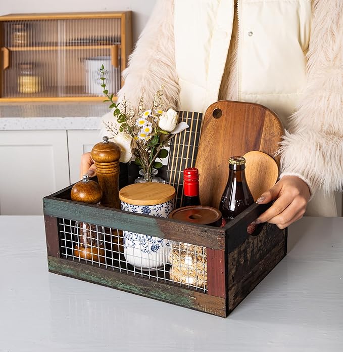 TIMRIS Set of 3 Rustic Wood Nesting Crates, Farmhouse Distressed Wooden Storage Boxes, Decorative Reclaimed Wood Organizer Baskets with Wire Mesh (Random)-Ruum Studio Home