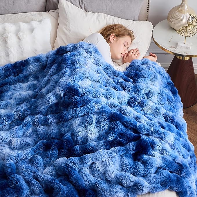 NEWCOSPLAY Faux Fur Throw Blanket Indigo Luxury Fluffy Thick Warm Bubble Blanket for Couch Sofa Bed 700GSM (Indigo, Throw(50"x60"))-Ruum Studio Home