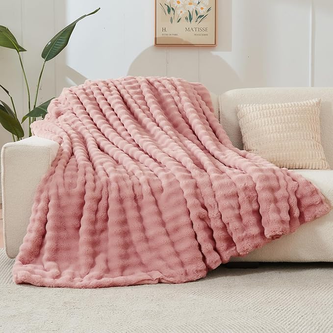 NEWCOSPLAY Faux Fur Queen Blanket Pink Bubble Blanket Thick Warm Soft for Couch Sofa Bed 550GSM (Pink, Queen(90"x90"))-Ruum Studio Home
