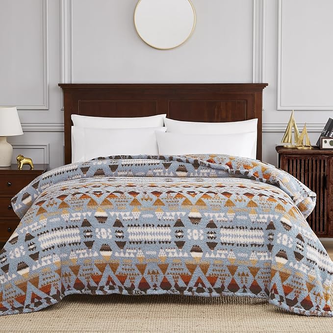 CASAAGUSTO Boho Sherpa Throw Blanket, Aztec King Size Blanket, Ultra Soft, Warm, Cozy, Plush, Thick Fleece Bohemian Throw Blanket for Couch, Bed, Sofa (Blue Grey 108 * 90 Inch)-Ruum Studio Home