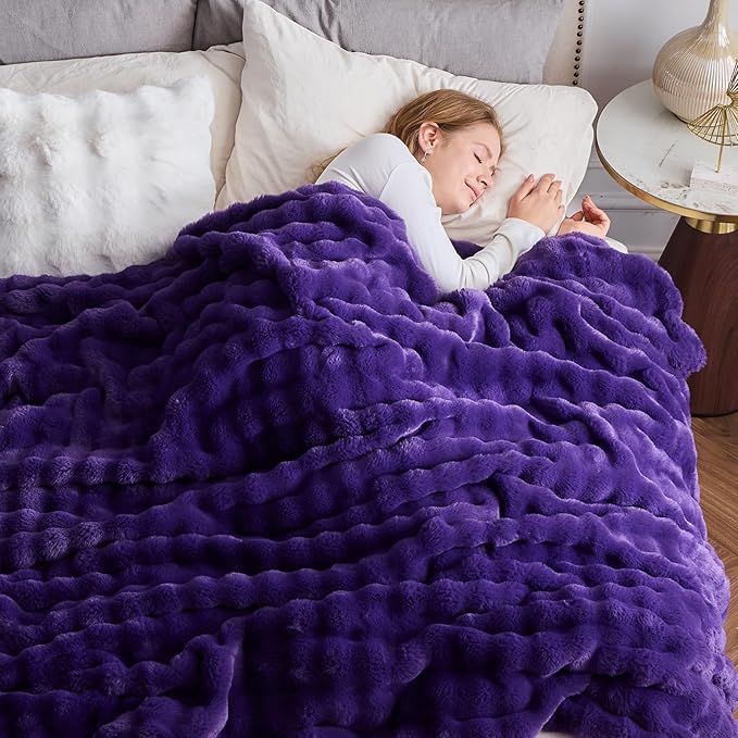 NEWCOSPLAY Faux Fur Twin Blanket Purple Bubble Blanket Thick Warm Soft for Couch Sofa Bed 550GSM (Purple, Twin(60"x80"))-Ruum Studio Home