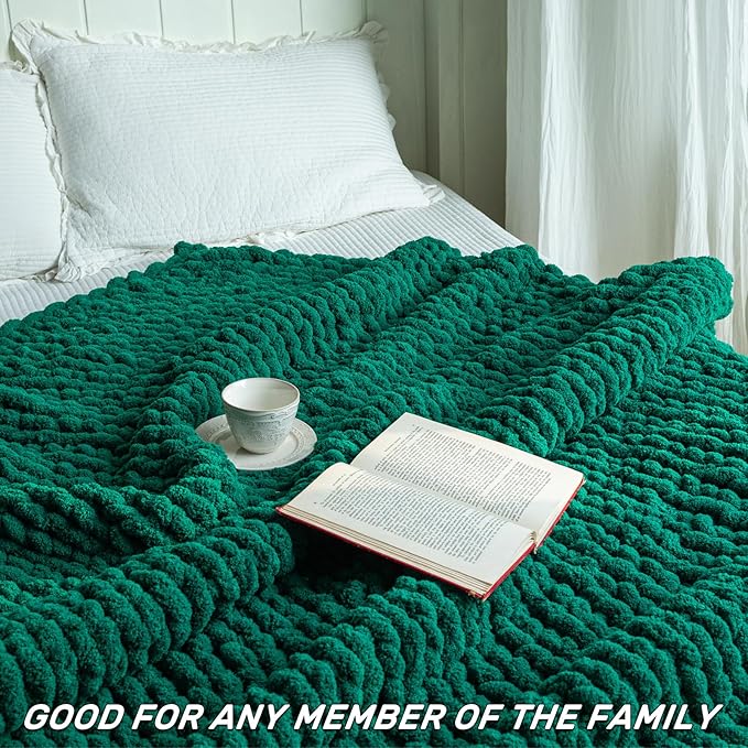 Chunky Knit Blanket - Luxury Soft Cozy 50 * 60 Throw Blanket,100% Woven Blanket Rope Knot Throw Blanket for Couch, Sofa, Home Decor, Gift - Machine Washable（Blackish Green）-Ruum Studio Home