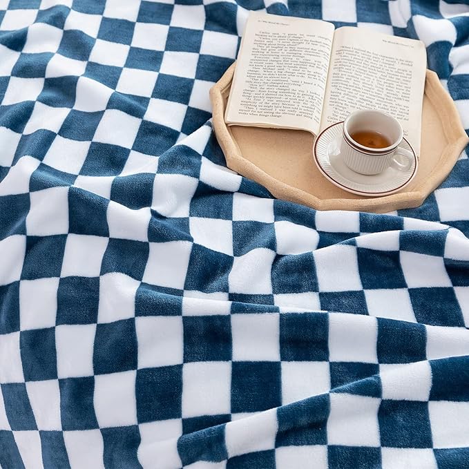 LOMAO Throw Blankets Flannel Blanket with Checkerboard Grid Pattern Soft Throw Blanket for Couch, Bed, Sofa Luxurious Warm and Cozy for All Seasons (Navy, 50"x60")-Ruum Studio Home