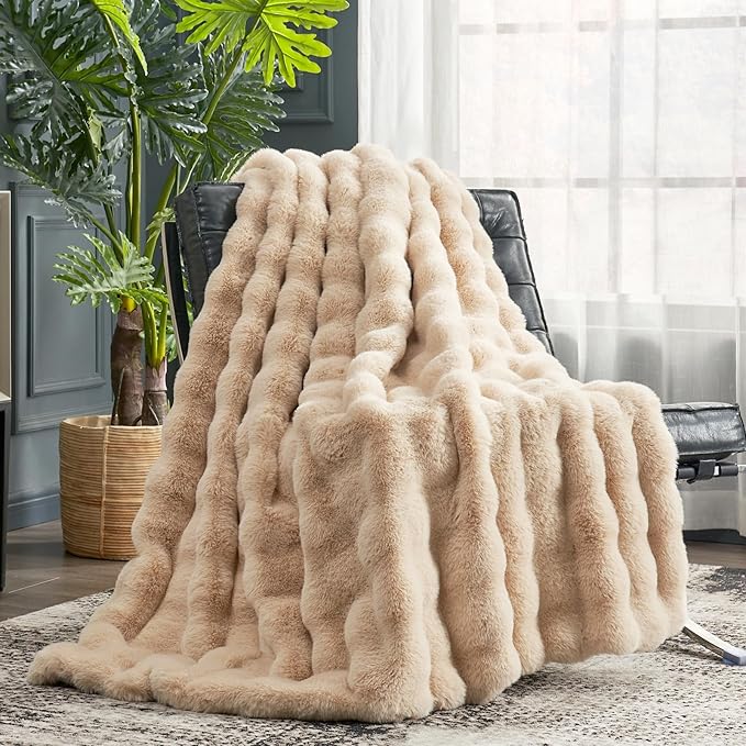 Cozy Bliss Faux Fur Throw Blanket for Couch, Fuzzy Soft Plush Thick Bubble Blanket for Sofa Bedroom Living Room, 50 * 60 Inches Beige-Ruum Studio Home