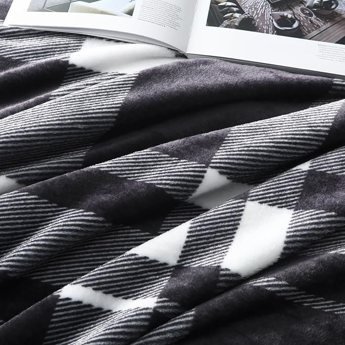 MERRYLIFE Black and White Plaid Throw Blanket Decorative Fleece Throw | Ultra-Plush Colorful | Couch Blanket Travel Lap | Home Gift Use(50" 60",Black White)-Ruum Studio Home
