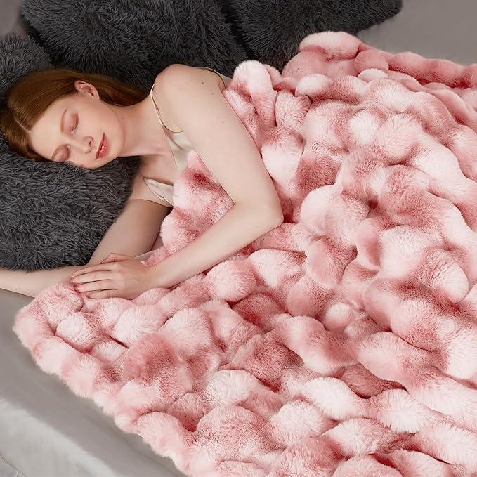 Luxury 1000GSM Faux Rabbit Fur Throw Blanket for Woman, Super Heavy Warm Cozy Blankets for Her for Couch Bed Sofa, Bubble Plush Fuzzy Elegant Soft Reversible Mink Blanket for Living Room Bedroom, Pink-Ruum Studio Home