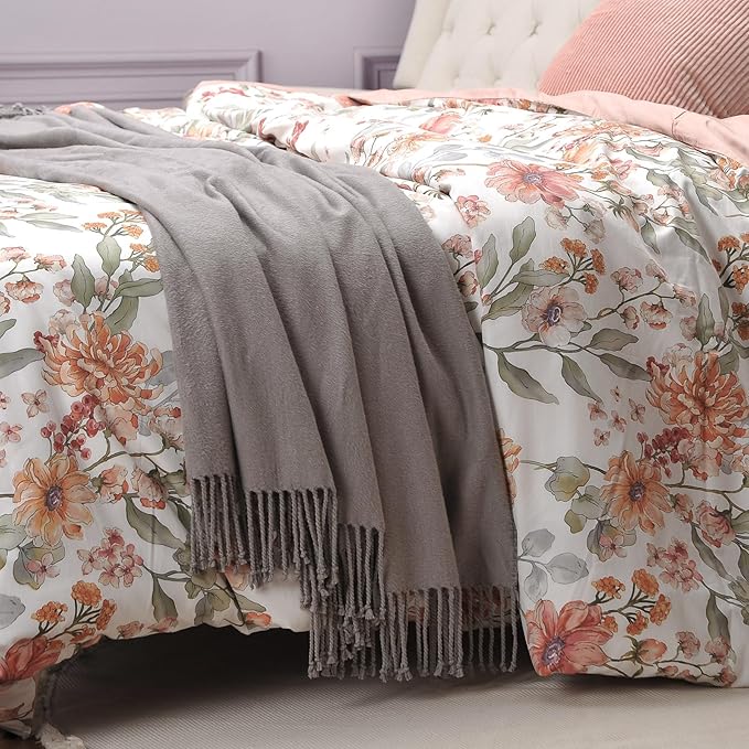 CUDDLE DREAMS Silk Throw Blanket with Hand-Knotted Fringe, Natural, Soft & Breathable (Gray)-Ruum Studio Home
