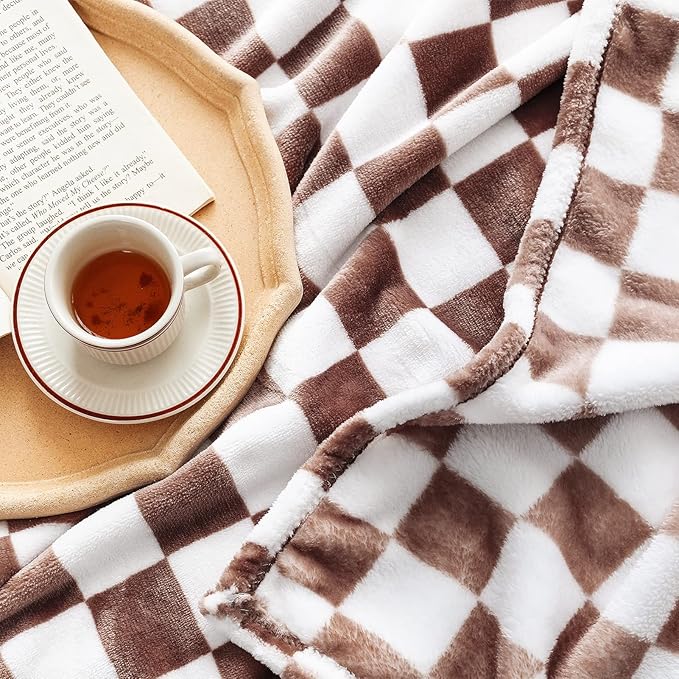 LOMAO Throw Blankets Flannel Blanket with Checkerboard Grid Pattern Soft Throw Blanket for Couch, Bed, Sofa Luxurious Warm and Cozy for All Seasons (Coffee, 50"x60")-Ruum Studio Home