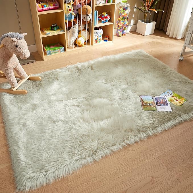 AMTOVO Faux Fur Sheepskin Rug for Living Room, 4 x 6 ft Light Grey Fluffy Area Rug for Bedroom, Playroom, Luxury Room Decor, Rectangle-Ruum Studio Home