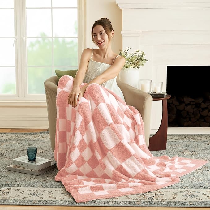 Joiedomi Throw Blanket for Couch, Pink White Checkered Knitted Blankets Gifts for Women Mom Girls, Cozy Cute Soft Throw Home Room Decor Aesthetic Women Mothers Birthday Gifts 50x70 Inches-Ruum Studio Home
