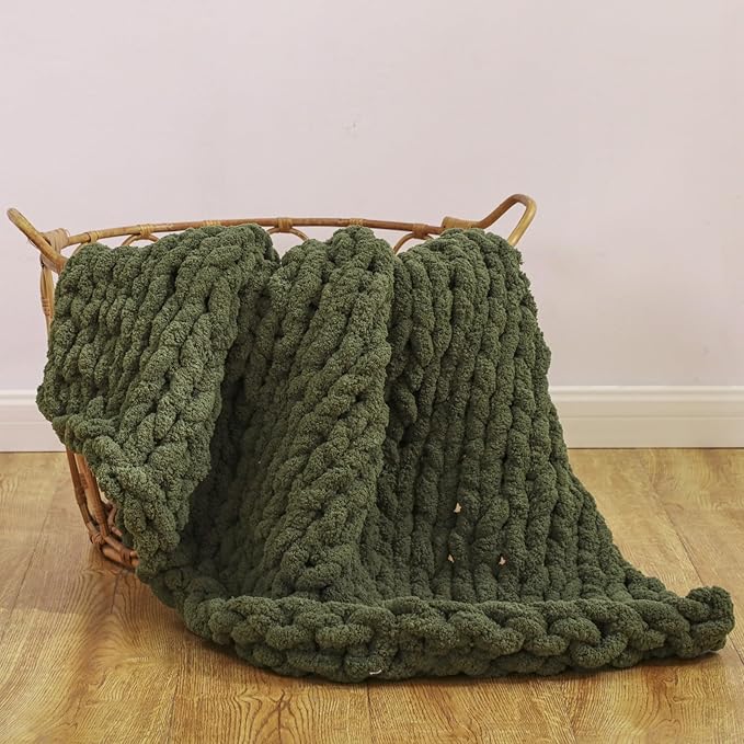 WESHIONGOO Chunky Knit Blanket Throw 40"×40" Knitted Throw Blankets for Couch Bed Fluffy Soft Blanket with Jumbo Chenille Yarn Thick 100% Handmade (Olive Green)-Ruum Studio Home