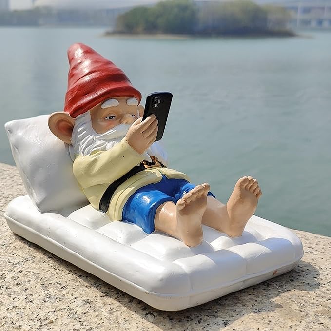 Relaxing Pool Gnome with Smartphone - 5.6" Heavy Resin Garden Statue - Weather-Resistant Funny Lawn Ornament - Summer Patio Decor - Unique Housewarming Gift-Ruum Studio Home