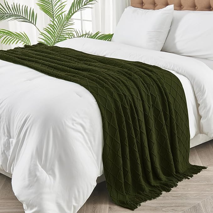 inhand Knitted Throw Blankets for Couch and Bed, Soft Cozy Knit Blanket with Tassel, Dark Green Lightweight Decorative Blankets and Throws, Farmhouse Warm Woven Blanket for Men and Women, 60"x80"-Ruum Studio Home