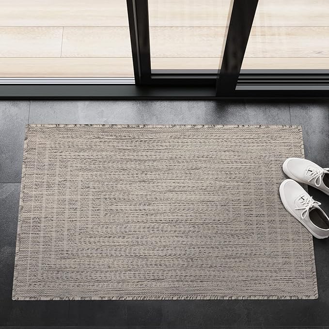 Adiva Rugs Outdoor Indoor Area Rug, Weather Resistant, Easy to Clean, Stain Resistant Floor Mat for Dining Room, Backyard, Deck, Patio (Silver Weiss, 2' x 3')-Ruum Studio Home