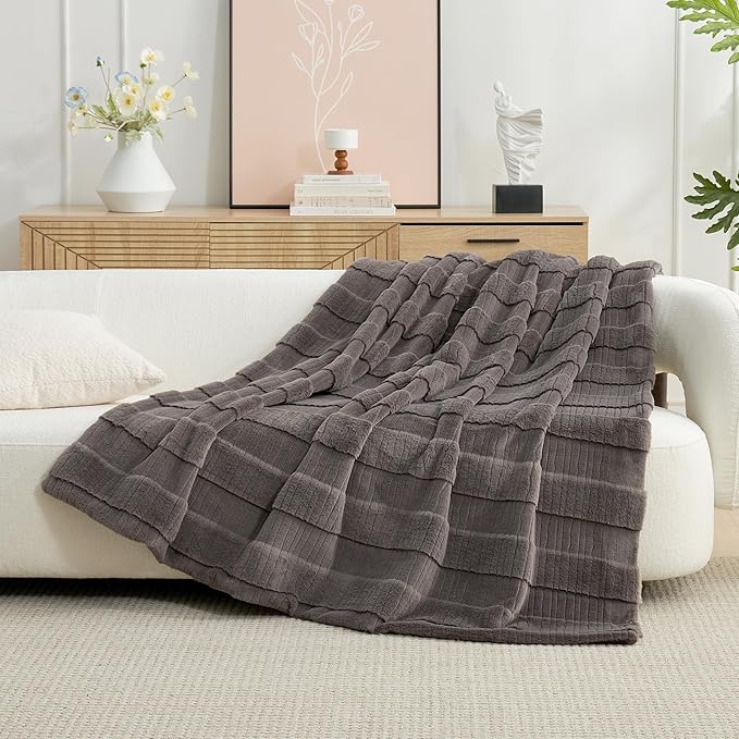 Amélie Home Luxury Striped Faux Fur Throw Blanket for Couch, Embossed Split Fur Cozy Fuzzy Fluffy Luxurious Soft Plush Sofa Chair Bed Gift Blankets for Women Men Wife Friend, 60"x80", Charcoal Gray-Ruum Studio Home