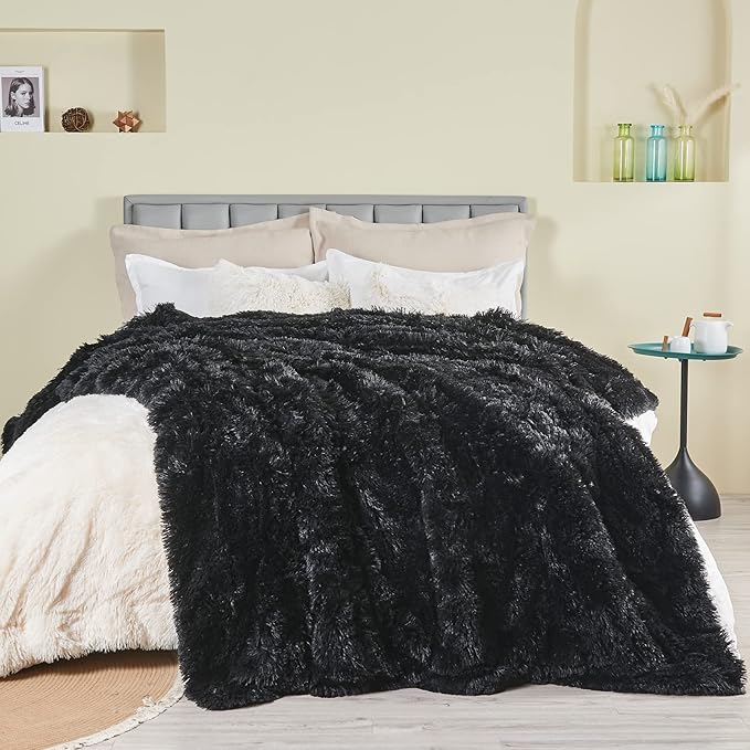 GONAAP Fuzzy Faux Fur Throw Blanket Black Super Soft Cozy Plush Fuzzy Shaggy Blanket for Couch Sofa Bed (Black, Throw(50"x60"))-Ruum Studio Home