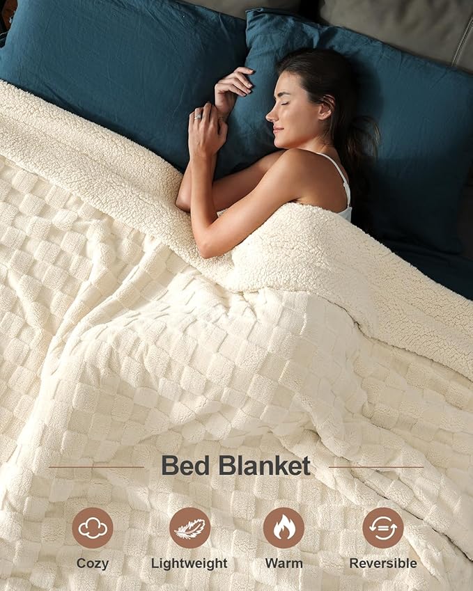 Pawque Super Soft Cozy Throw Blanket King Size for Couch Bed, Fluffy Sherpa Fleece Reversible Thick Warm Fuzzy Blanket for All-Season, 3D Checkered Jacquard Decorative Blankets, Cream White, 108"x90"-Ruum Studio Home