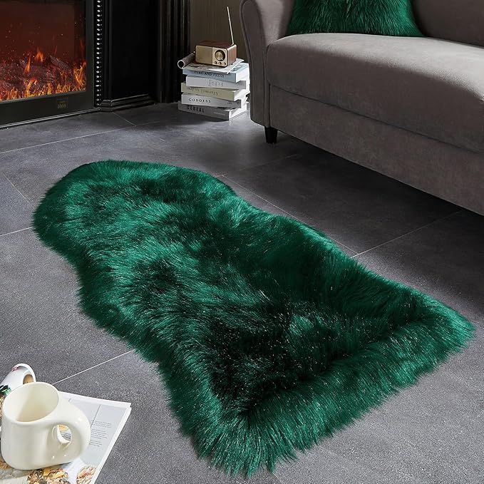 AMTOVO Faux Fur Rug, Dark Green Area Rug, Fluffy Sheepskin Rug, Fuzzy Ultra Soft 2 x 4 ft Shag Rugs for Bedroom Sofa Throw Cushion Room Decor, Sheepskin-Ruum Studio Home