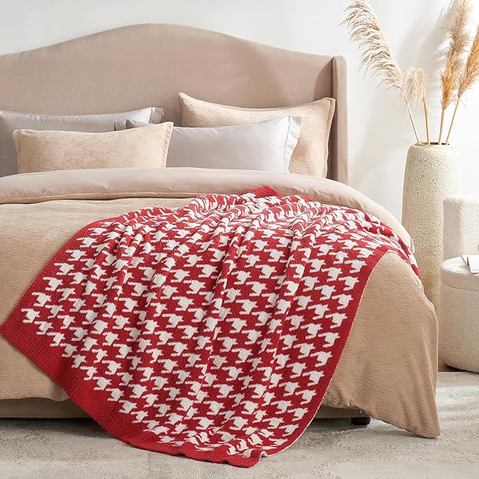Snuggle Sac Christmas Red Houndstooth Throw Blanket for Couch, Reversible Super Soft Warm Blankets Cozy Knit Fuzzy Plush Lightweight Throws for Sofa Bed Houndstooth Red, 50x60 inches-Ruum Studio Home
