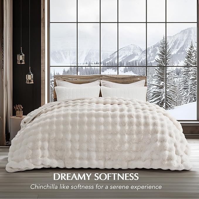 EVERGRACE Ultra Soft Luxury Fluffy Ridgeline Faux Rabbit Fur Throw Blanket, Thick Warm Bubble Throw for Bed, Cozy Plush Reversible Blankets for Couch, Chair, Sofa, Ivory White, 80x90 Inches, 870 GSM-Ruum Studio Home