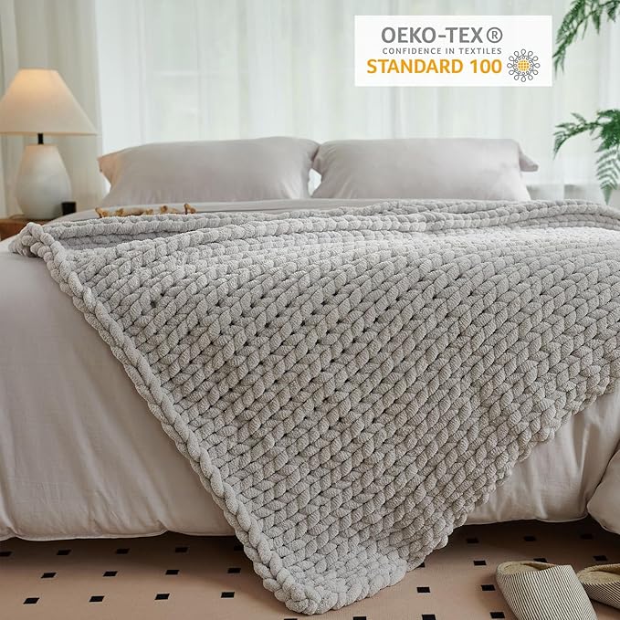 Esterra Chunky Knit Throw Blanket Newly Upgraded Heavy Tighter Version, Handmade Chenille Throw Super Soft, Thick Yarn Cable Knit Crochet Throw Blanket for Couch Bed Sofa (50"x60" Light Grey)-Ruum Studio Home