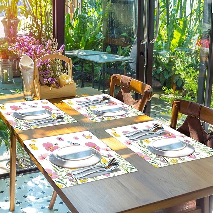 Spring Floral Butterfly Placemats Set of 6 Flower Summer Plastic Table Mats Wildflower Place Mats Washable Vinyl Rustic Holiday Table Decoration for Indoor Outdoor Party Kitchen Dining-Ruum Studio Home