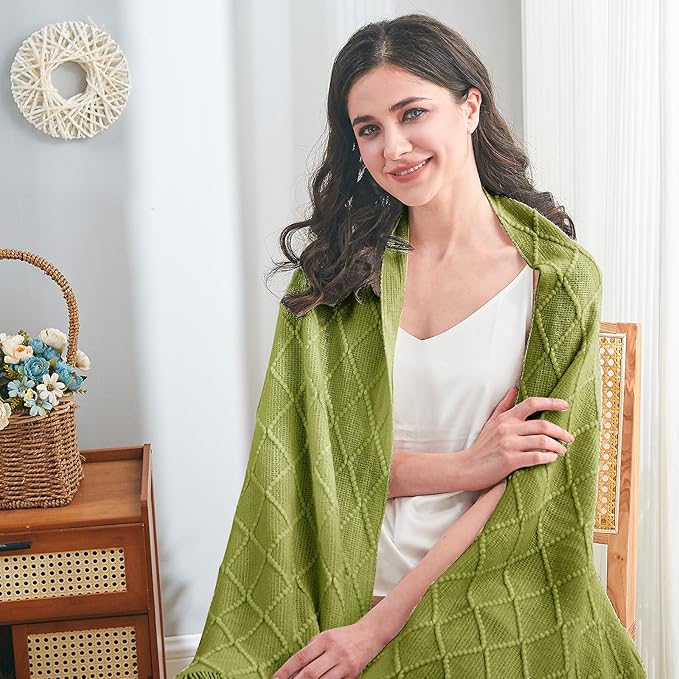 inhand Knitted Throw Blanket for Couch and Bed, Soft Living Room Home Decor Knitted Blanket with Tassel, Outdoor Lightweight Breathable Summer Blanket, Farmhouse Warm Woven Decorative, 50"x60"-Ruum Studio Home