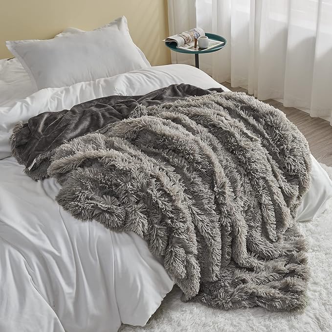 GONAAP Fuzzy Faux Fur Throw Blanket Twin Size Light Grey Super Soft Cozy Plush Fuzzy Shaggy Blanket for Couch Sofa Bed (Light Grey, Twin(60"x80"))-Ruum Studio Home