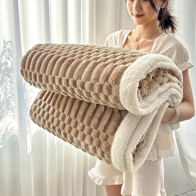 UKELER Sherpa Throw Blanket 60 × 80 inch, 470 GSM Striped Sherpa Fleece Blanket for All Season, Warm and Cozy Blankets for Couch Sofa Bed Office Camping, Camel-Ruum Studio Home
