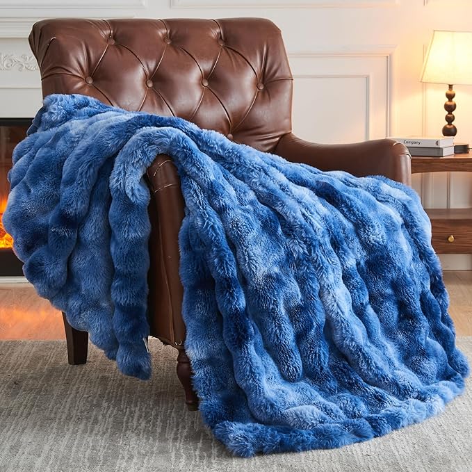 NEWCOSPLAY Faux Fur Twin Blanket Indigo Luxury Fluffy Thick Warm Bubble Blanket for Couch Sofa Bed 700GSM (Indigo, Twin(60"x80"))-Ruum Studio Home