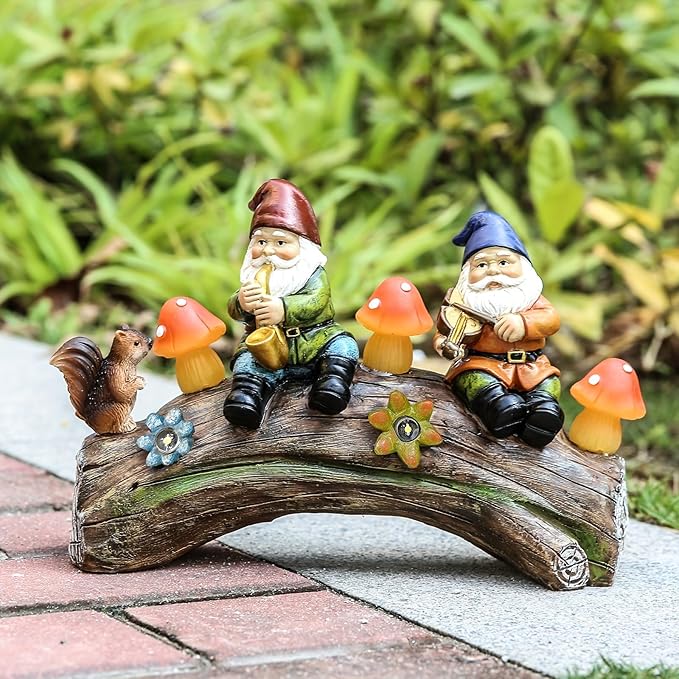 Funny Garden Gnome Statue Solar Powered Mushroom Figurine with Squirrel Gnome Durable Resin Outdoor Decoration for Patio Yard Lawn Ornament Housewarming Gift-Ruum Studio Home
