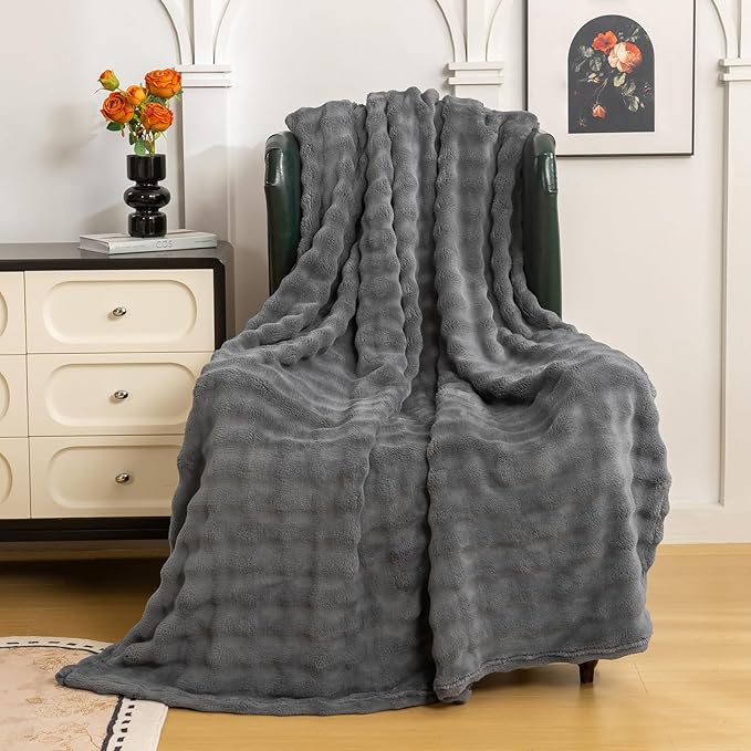 YUSOKI Luxury 3D Bubble Throw Blanket 2lb,All Ages,Home Decoration, (Grey,50 * 60inches)-Ruum Studio Home
