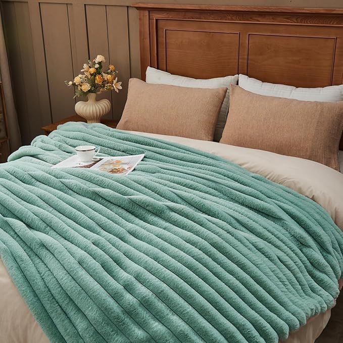 NEWCOSPLAY Faux Fur Throw Blanket New Sage Green 3D Ribbed Plush Thick Warm Blanket for Couch Sofa Bed 850GSM (New Sage Green Ribbed, Throw(50"x60"))-Ruum Studio Home