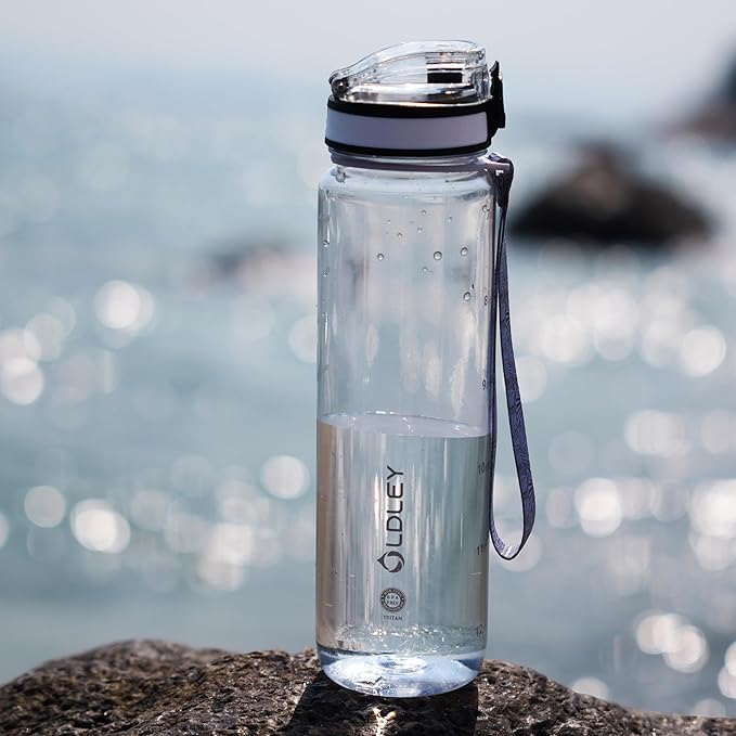 OLDLEY 32 oz Water Bottle, Motivational Water Bottle with Time Marker, Sports Water Bottle With Strap, Leakproof & BPA Free Large Water Bottles for School, Gym, Travel, Outdoor, Tritan, Transparent-Ruum Studio Home