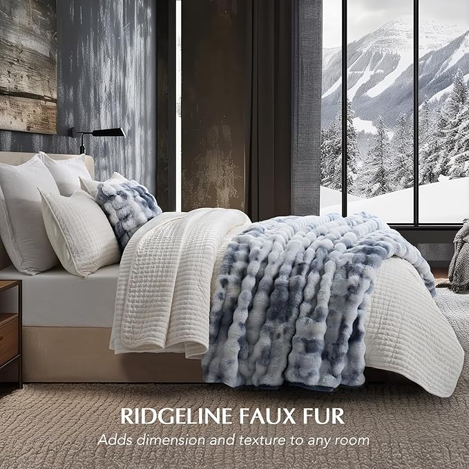 EVERGRACE Ultra Soft Luxury Fluffy Ridgeline Faux Rabbit Fur Throw Blanket, Thick Warm Bubble Throw for Bed, Cozy Plush Reversible Blankets for Couch, Chair, Sofa, Cloud Blue, 50x60 Inches, 870 GSM-Ruum Studio Home