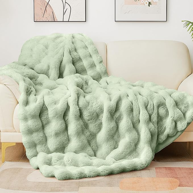 Latepis Soft Faux Fur Blanket Bubble Twin Size Comfy Blanket for Bed Fuzzy Cozy Thick Blankets for Couch Bedroom Furry Warm Blankets for All Seasons Luxury Bed Throw 60x80 Inch Sage Green, 860gsm-Ruum Studio Home