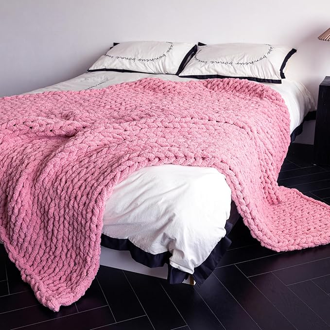 Chunky Knit Blanket - Luxury Soft Cozy 40 * 50 Throw Blanket,100% Woven Blanket Rope Knot Throw Blanket for Couch, Sofa, Home Decor, Gift - Machine Washable（Pink）-Ruum Studio Home