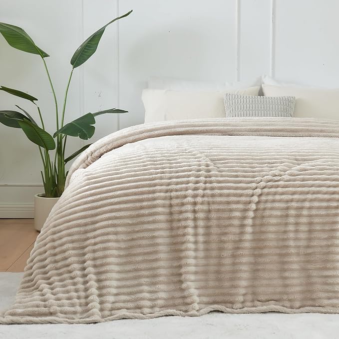 NEWCOSPLAY Super Soft Throw Blanket Linen Premium Silky Flannel Fleece 3D Ribbed Jacquard Lightweight Bed Blanket All Season Use (Linen Ribbed, Throw(50"x60"))-Ruum Studio Home