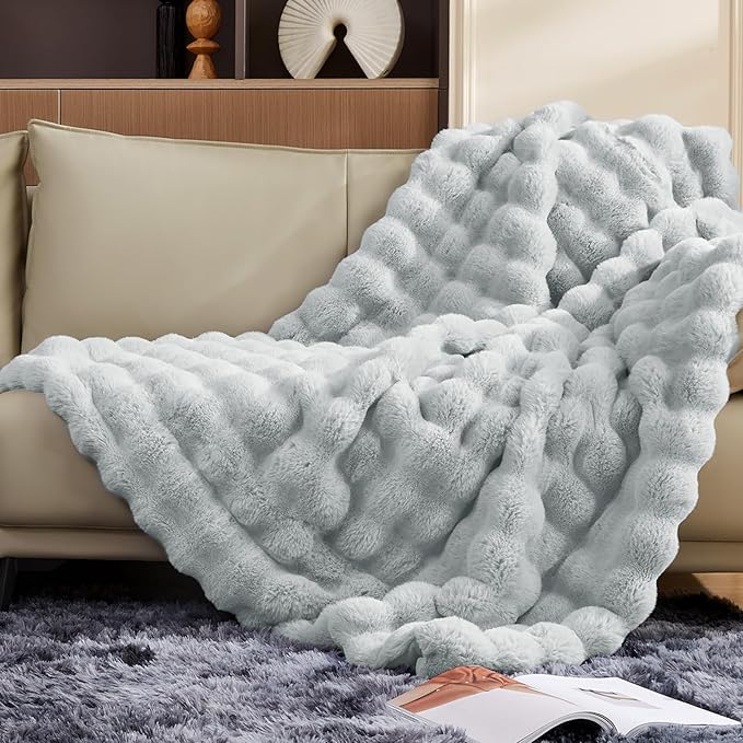 Touchat Luxury 1000GSM Faux Rabbit Fur Throw Blanket, Super Heavy Warm Cozy Grey Blankets for Couch Bed Sofa, Ruched Plush Fuzzy Elegant Soft Reversible Mink Blanket for Living Room Bedroom-Ruum Studio Home
