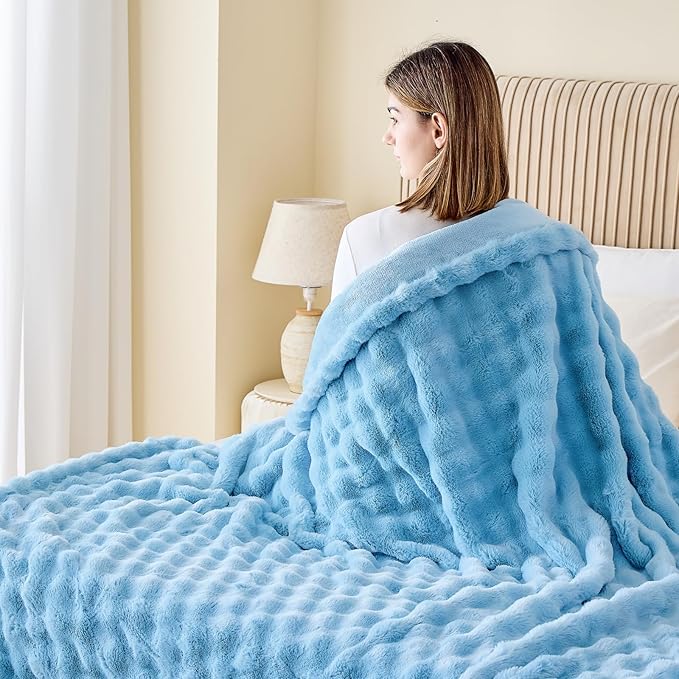 NEWCOSPLAY Faux Fur Throw Blanket Blue Bubble Blanket Thick Warm Soft for Couch Sofa Bed 550GSM (Blue, Throw(50"x60"))-Ruum Studio Home