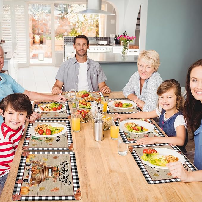 Fall Placemats Set of 6 Buffalo Plaid Thanksgiving Plastic Table Mats Autumn Vintage Maple Leaf Place Mats Pumpkins Truck Leaves Fall Table Decoration for Indoor Outdoor Party Kitchen Dining-Ruum Studio Home