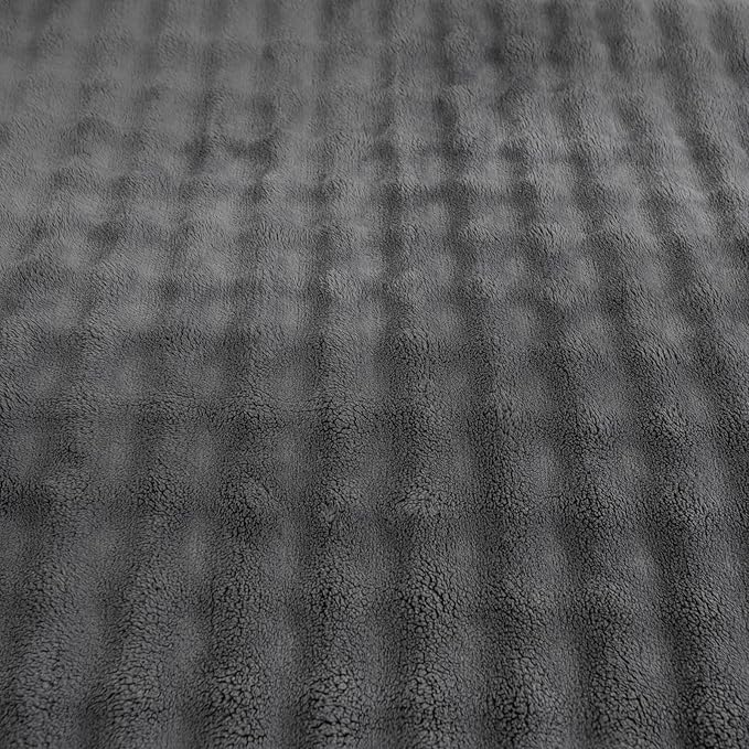 YUSOKI Luxury 3D Bubble Throw Blanket 3.1lb,All Ages,Home Decoration, (Grey,60 * 80inches)-Ruum Studio Home