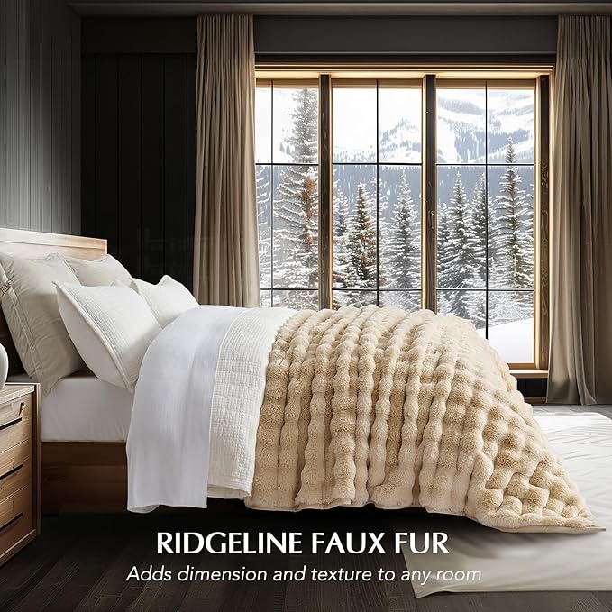 EVERGRACE Ultra Soft Luxury Fluffy Ridgeline Faux Rabbit Fur Throw Blanket, Thick Warm Bubble Throw for Bed, Cozy Plush Reversible Blankets for Couch, Chair, Sofa, Cream, 80x90 Inches, 870 GSM-Ruum Studio Home
