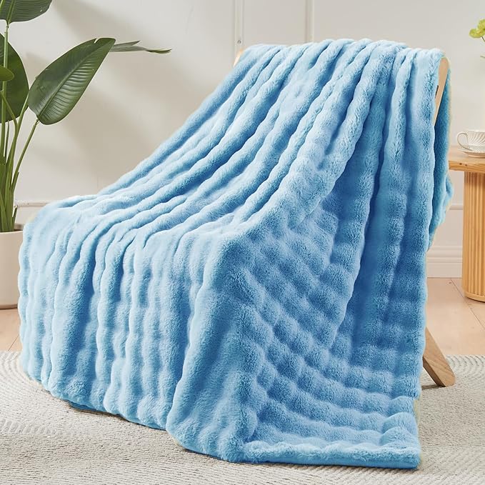 NEWCOSPLAY Faux Fur Throw Blanket Blue Bubble Blanket Thick Warm Soft for Couch Sofa Bed 550GSM (Blue, Throw(50"x60"))-Ruum Studio Home