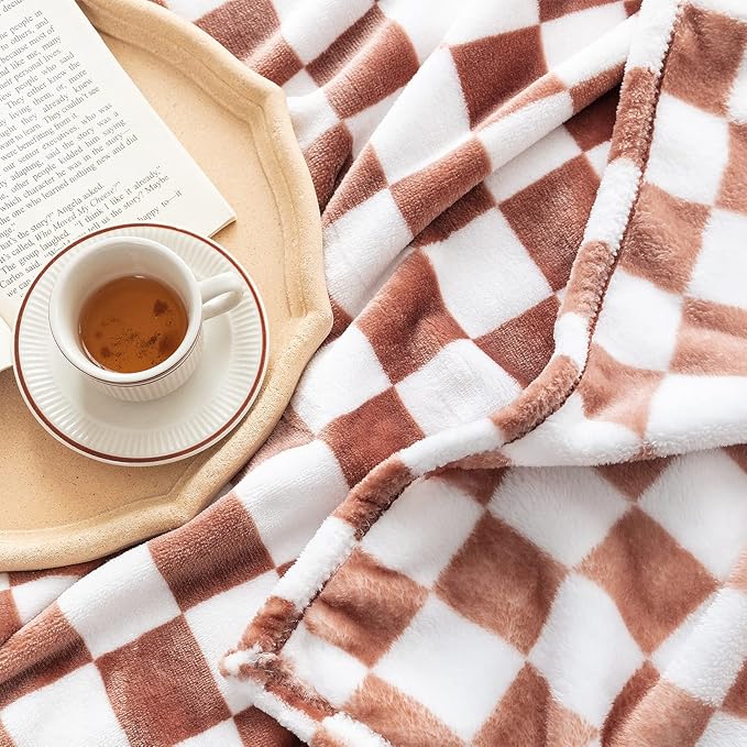 LOMAO Throw Blankets Flannel Blanket with Checkerboard Grid Pattern Soft Throw Blanket for Couch, Bed, Sofa Luxurious Warm and Cozy for All Seasons (Maple Brown, 60"x80")-Ruum Studio Home
