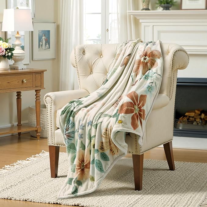 Lahome Floral Beige Soft Throw Blanket for Bed，Spring Botanical Aesthetic Blankets for Women Cute, Thick Warm Cozy Throws for Girls Sofa Chair Home Decor, Beige 50''x60''-Ruum Studio Home