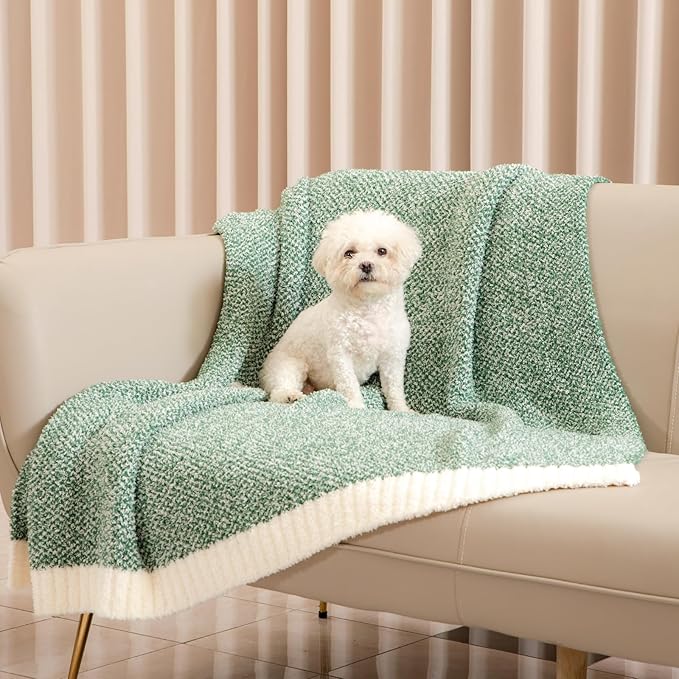 Snuggle Sac Green Throw Blanket, Ultra Soft Warm Blankets for Couch, Cozy Knit Fuzzy Plush Throws Blanket for Sofa, Bed,Living Room, Heather Green, 50x60 inches-Ruum Studio Home