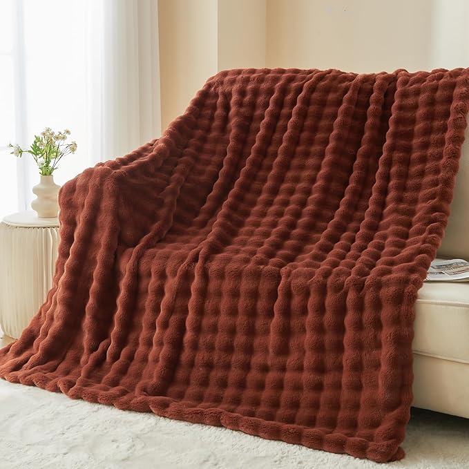 NEWCOSPLAY Faux Fur Throw Blanket Burnt Orange Bubble Blanket Thick Warm Soft for Couch Sofa Bed 550GSM (Burnt Orange, Throw(50"x60"))-Ruum Studio Home